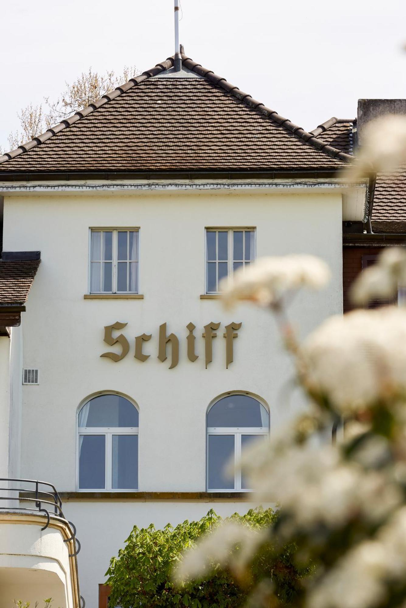 Hotel Schiff Am See Муртен Екстериор снимка