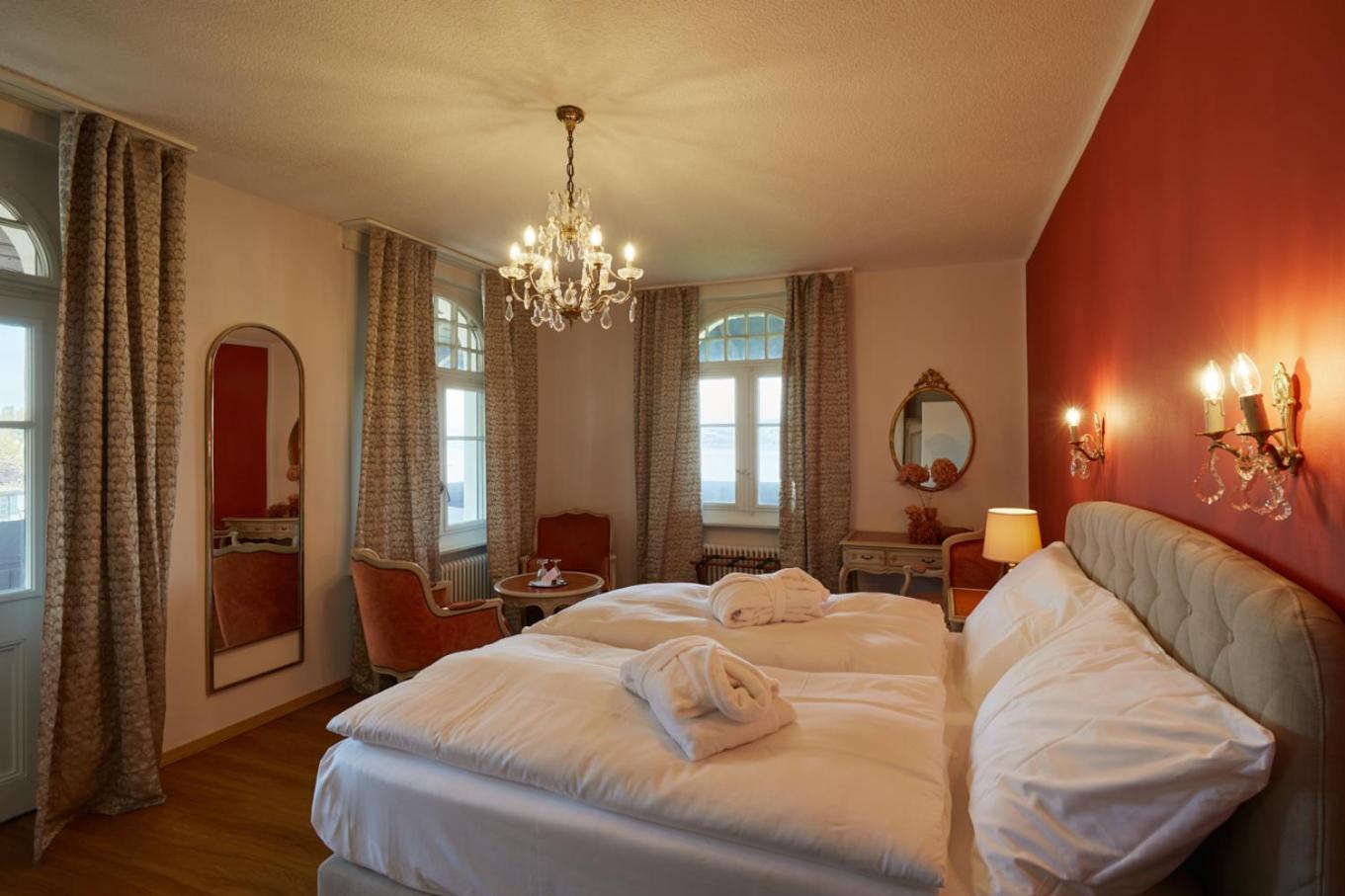 Hotel Schiff Am See Муртен Екстериор снимка